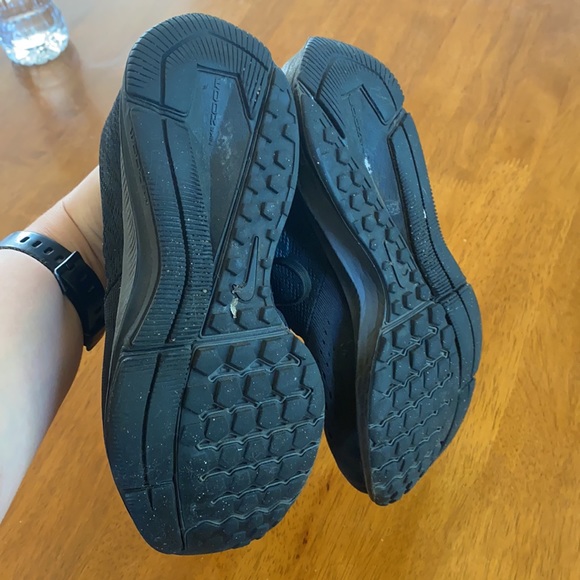 Nike Zoom Pegasus 32 Iridescent Black 6 - Picture 9 of 10